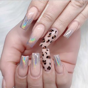 Glitters & Leopard Pattern Nails Design