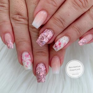 Flower foil with ombré glitter set | Hot Trending Nails Design